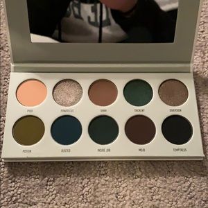 Like New Morphe x Jaclyn Hill- the green one